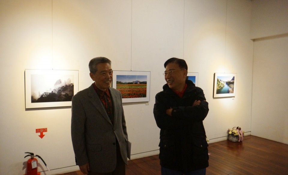 c8a3f50baf0e925332194a54e41b0c7d_1478576