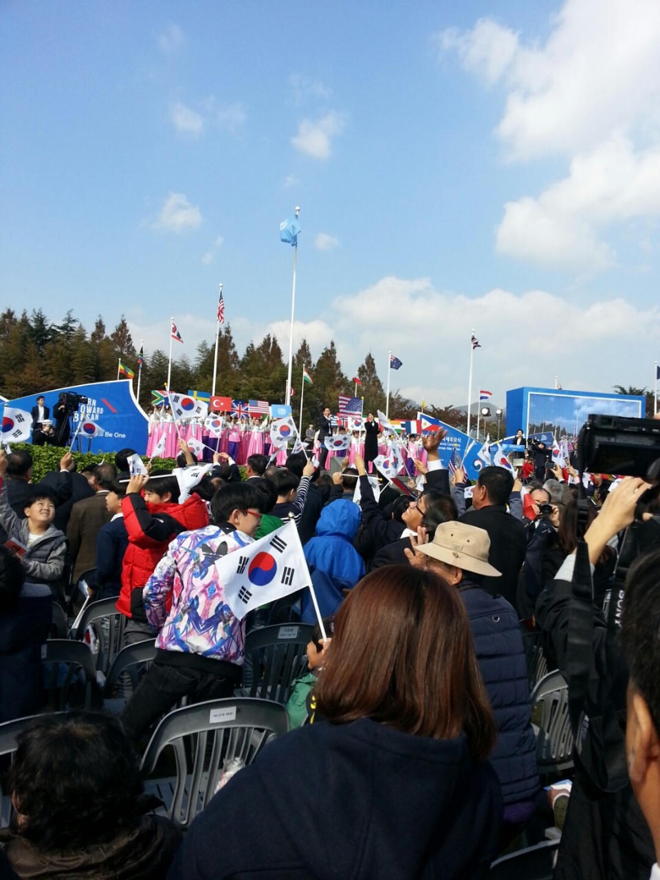 e6fe2ba38e3e273456125ea90e7bd55a_1480311