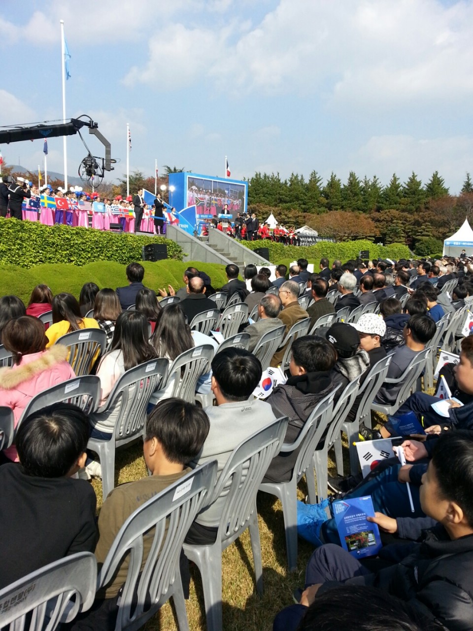 e6fe2ba38e3e273456125ea90e7bd55a_1480311